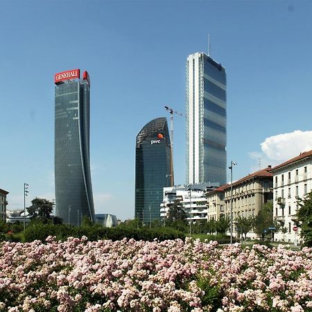 Design Premium Apartment In Center Milan - Homeunity Екстер'єр фото