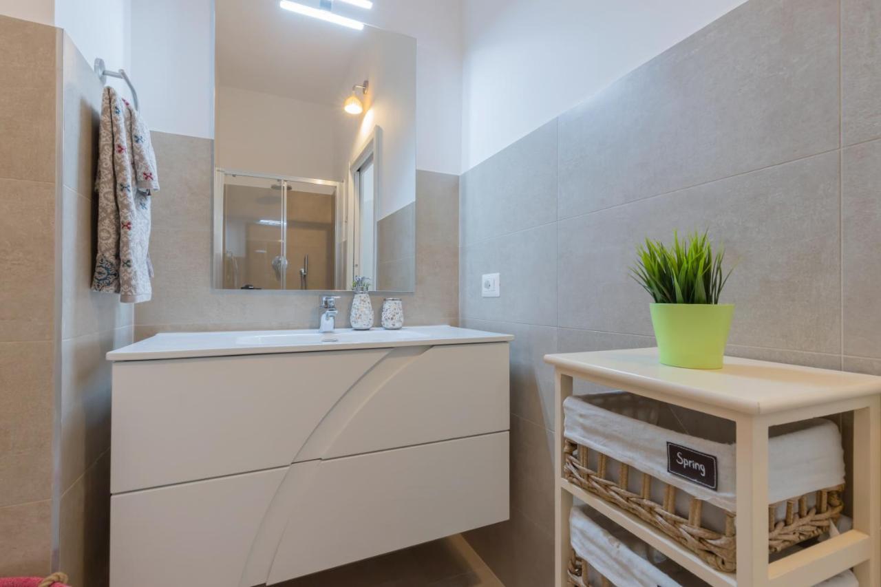 Design Premium Apartment In Center Milan - Homeunity Екстер'єр фото
