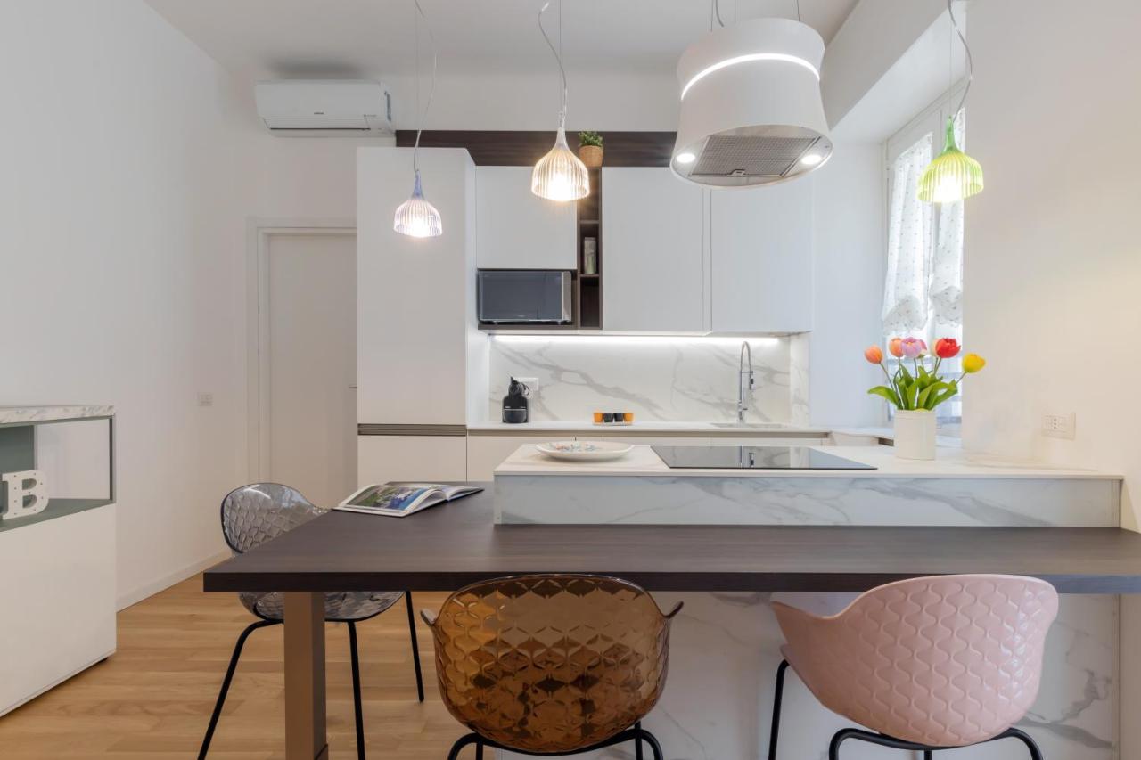 Design Premium Apartment In Center Milan - Homeunity Екстер'єр фото